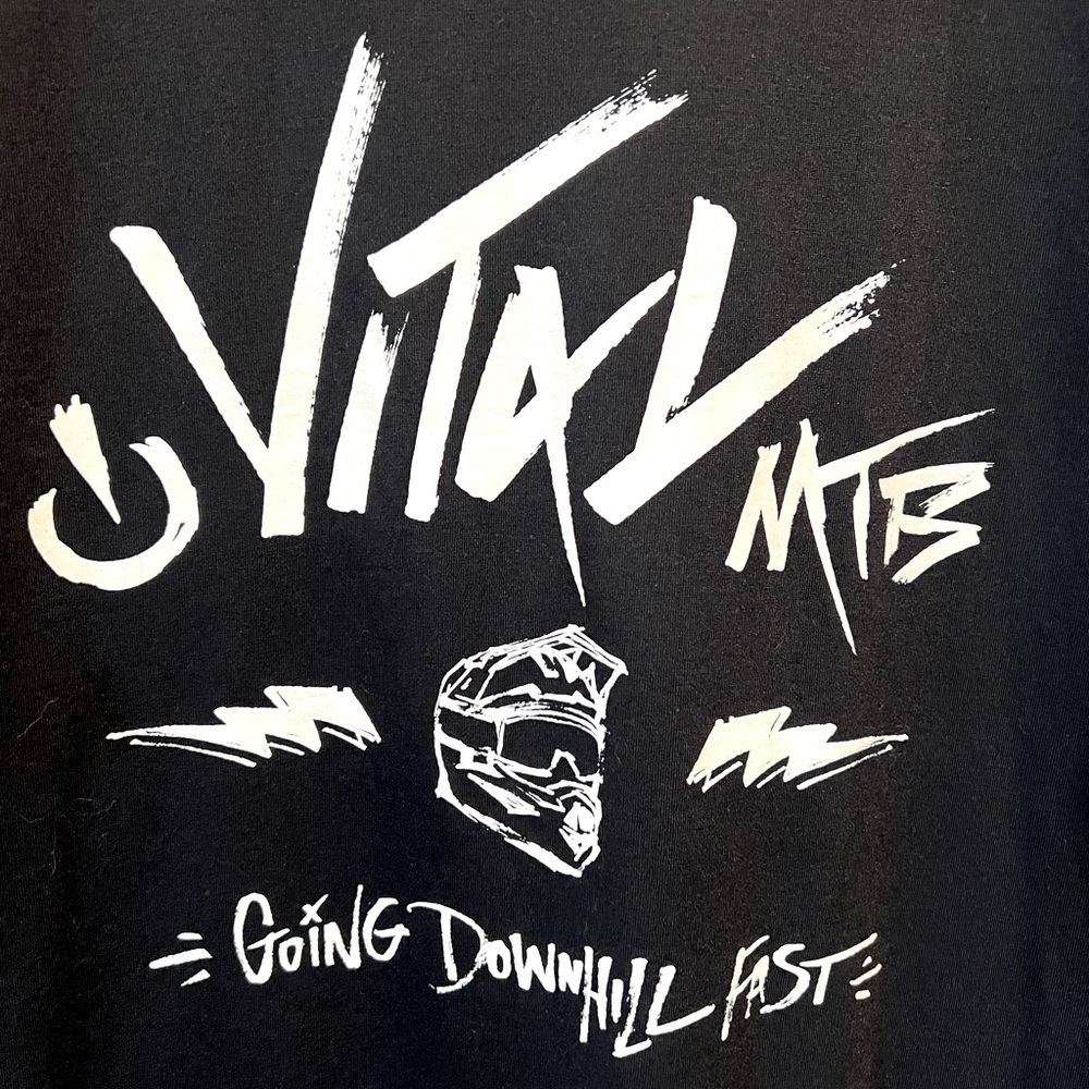 214. Mens Vital MTB Black Tee XXL